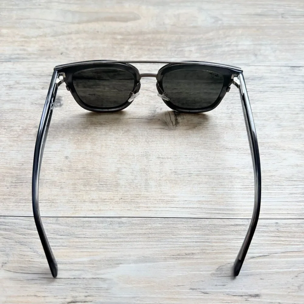 Maui Jim Relaxation Mode MJ310-BG Black Polarized Sunglasses Retro Square Wrap